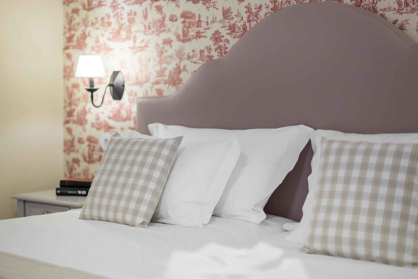 Quarto Standard com Cama de Casal ou 2 de Solteiro